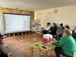 Raport Proiecte eTwinning „Ghiozdănelul călător”,  „Am valori în tradițiile mele și vise în viitorul meu” în cadrul ședinței cu părinții